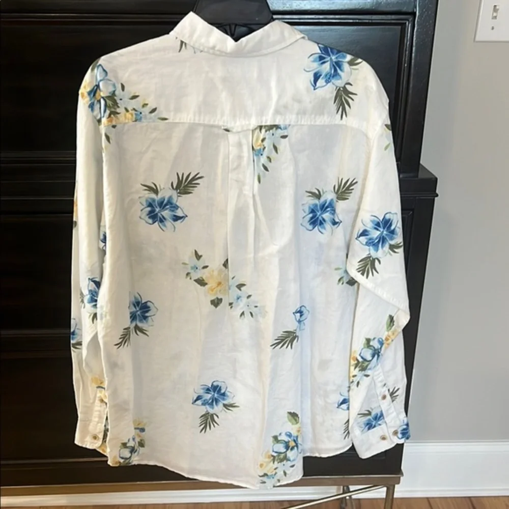 Men Caribbean White and Blue Dress Shirt Floral Elegance‎ - Picture 4 of 4
